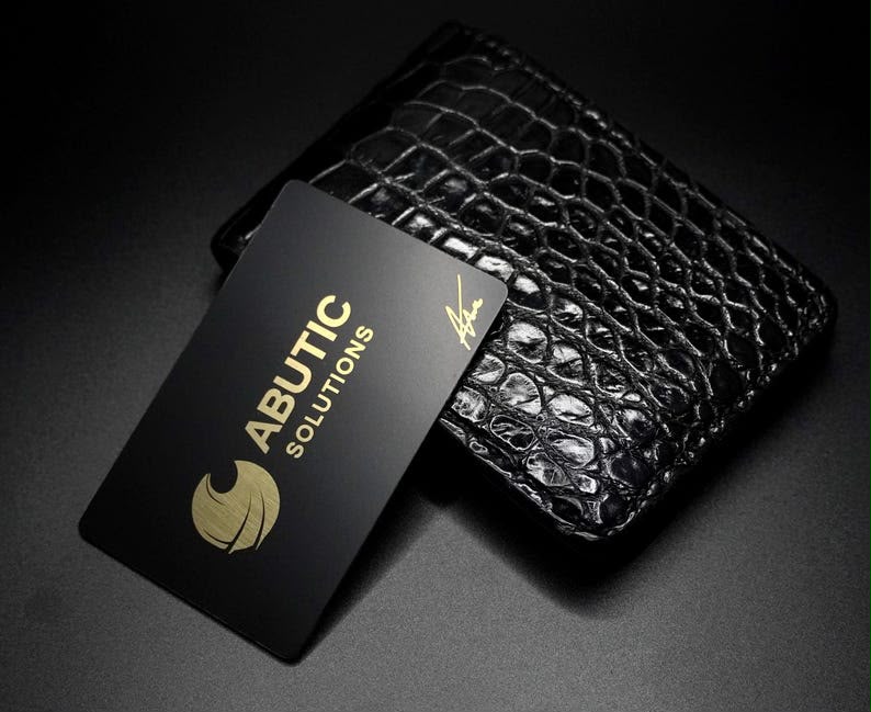 NFC Carte de visite | 1-Tap Carte Premium en Métal avec Finition Brillante 